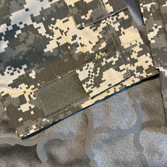 Carpenters pants with knee pads camouflage 10 pockets new size Large -Regular - Picture 3 of 15